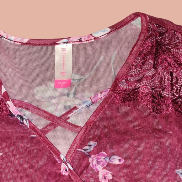 NO BOUNDARIES Womens Long Sleeve Boho Floral Lace Trim Keyhole Shirt Sz. XS (1) - Picture 2 of 5